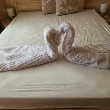 Elegantz Apartments Lamer Varna Luaran gambar
