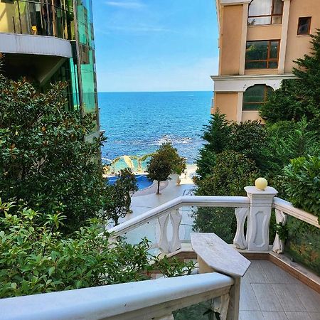 Elegantz Apartments Lamer Varna Luaran gambar